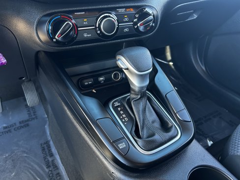 Used 2023 Kia Soul LX w/ LX Technology Package image 25
