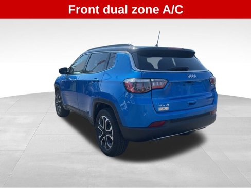 Used 2023 Jeep Compass Limited image 3