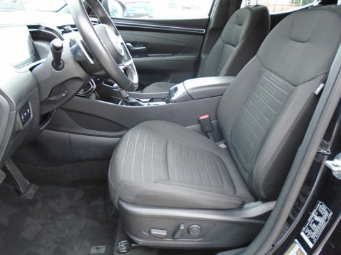 Used 2022 Hyundai Santa Cruz SEL Premium image 9