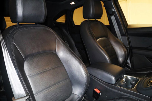 Used 2020 Jaguar E-PACE SE image 66