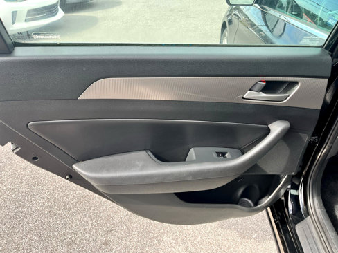 Used 2019 Hyundai Sonata Sport w/ Cargo Package image 14