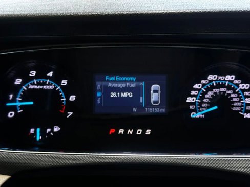 Used 2018 Ford Taurus SE image 12