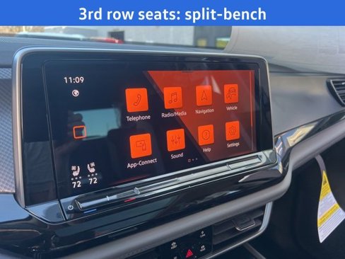 New 2025 Volkswagen Atlas Peak Edition SE image 11