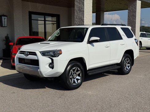 Used 2022 Toyota 4Runner TRD Off-Road image 3