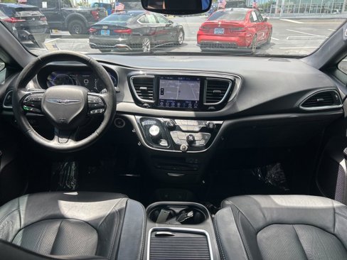 Used 2019 Chrysler Pacifica Touring-L Plus w/ Advanced Safetytec Group image 33