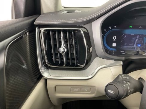 Certified 2024 Volvo S60 T8 Ultimate image 26
