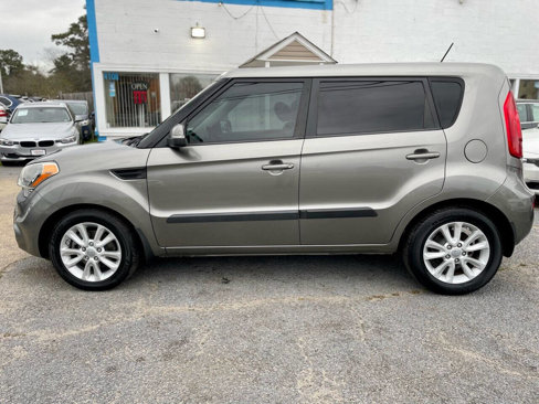Used 2013 Kia Soul + image 8
