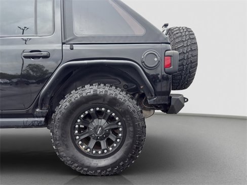 Used 2018 Jeep Wrangler Unlimited Sport image 22