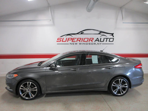 Used 2017 Ford Fusion Titanium image 2