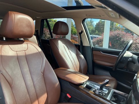 Used 2014 BMW X5 xDrive35i image 9