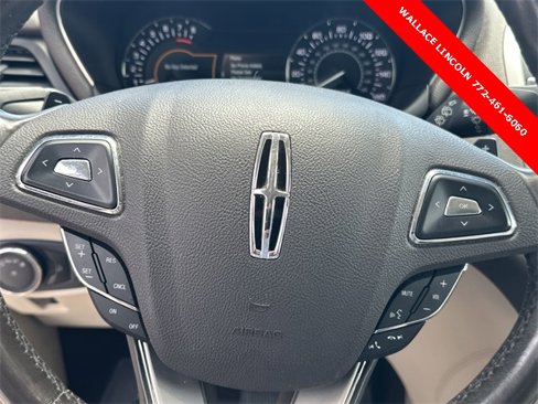 Used 2019 Lincoln MKC Select w/ Select Plus Package image 18