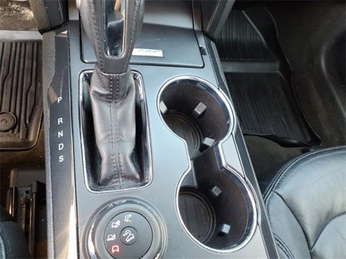 Used 2018 Ford Explorer XLT w/ Equipment Group 202A image 23