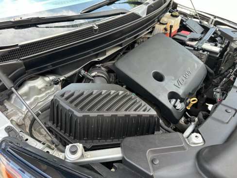 Used 2019 Buick Enclave Essence image 24
