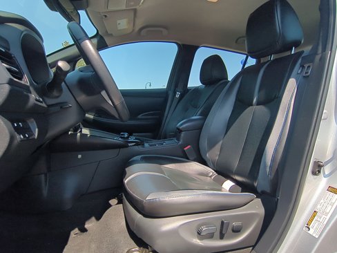 Used 2022 Nissan Leaf SL Plus image 28