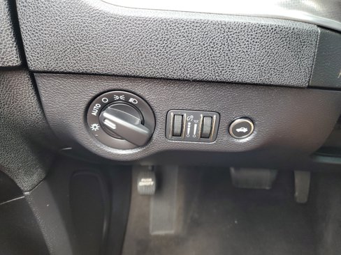Used 2012 Dodge Charger SE image 20