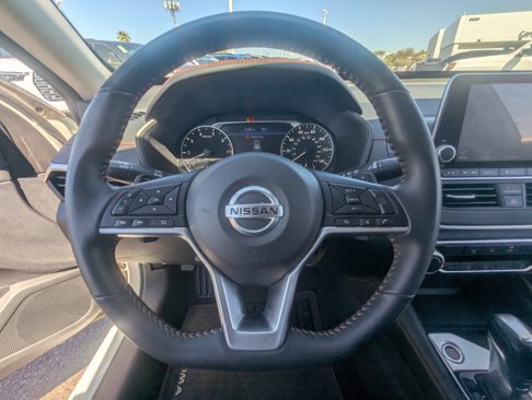 Used 2022 Nissan Altima 2.5 SR image 27