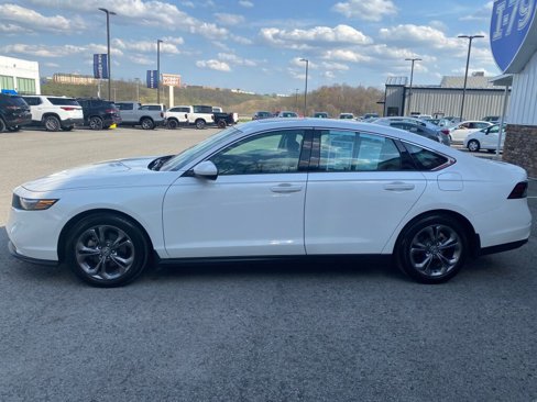 Used 2024 Honda Accord EX image 4