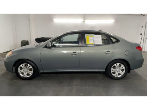 Used 2010 Hyundai Elantra GLS image 5