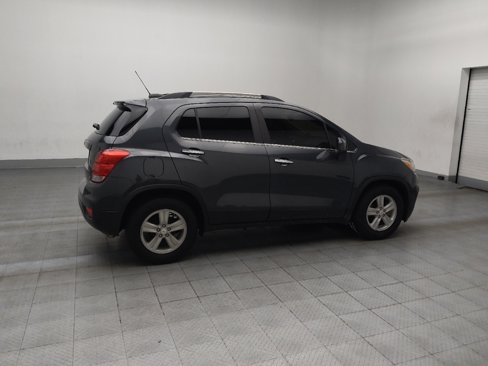Used 2017 Chevrolet Trax LT w/ LT Convenience Package image 10