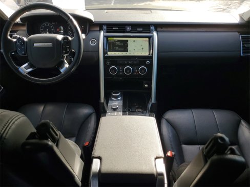 Used 2019 Land Rover Discovery HSE image 29