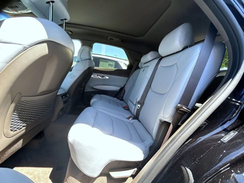 New 2026 Genesis GV70 2.5T Advanced image 11