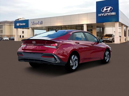 New 2025 Hyundai Elantra Sport image 7