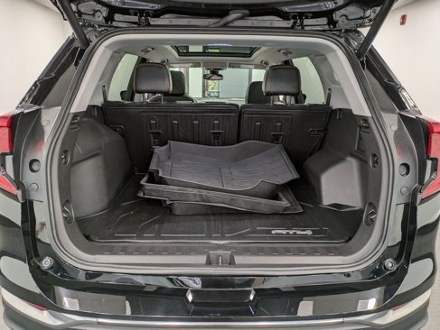 Used 2022 GMC Terrain AT4 w/ Infotainment Package II image 22