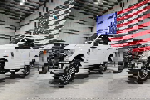 Used 2020 Ford F250 Lariat w/ Lariat Value Package image 1