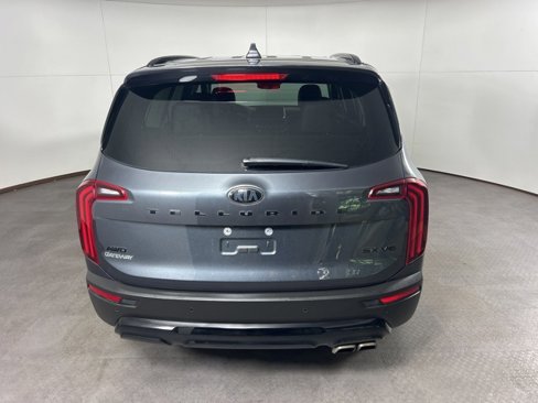 Used 2021 Kia Telluride SX w/ SX Prestige Package image 4