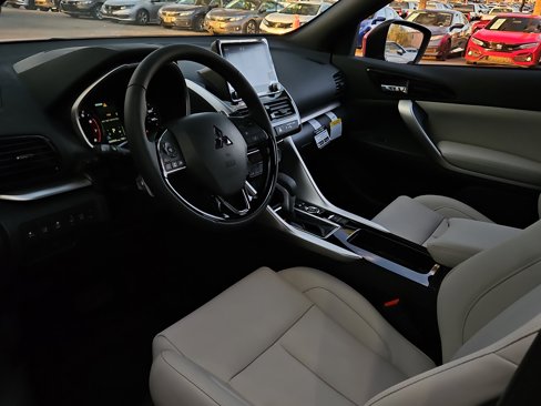 New 2025 Mitsubishi Eclipse Cross SEL image 7