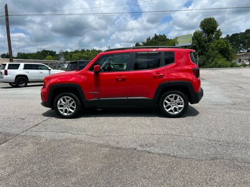 Used 2019 Jeep Renegade Latitude image 10