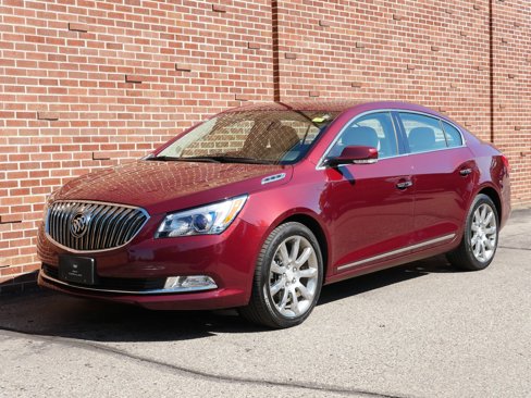 Used 2015 Buick LaCrosse Premium image 1