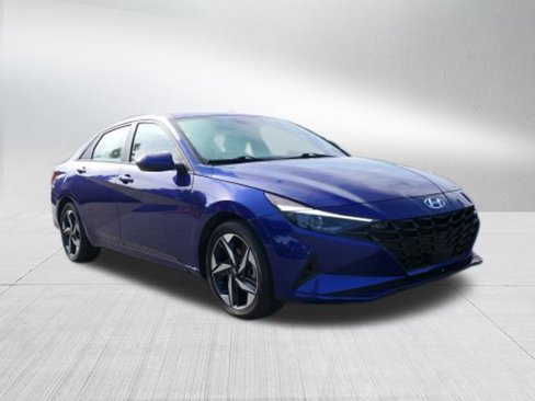 Certified 2023 Hyundai Elantra SEL w/ Convenience Package image 9