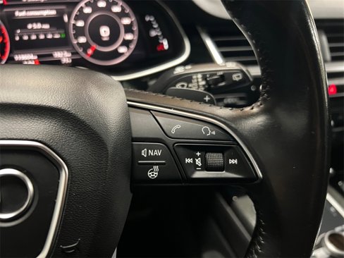 Used 2017 Audi Q7 3.0T Premium Plus w/ Premium Plus Package image 29