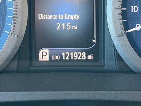 Used 2020 Toyota Sienna XLE image 36