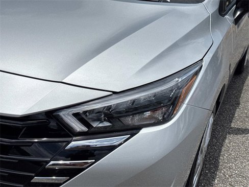 New 2025 Nissan Versa S image 10