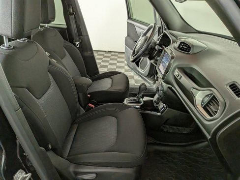 Used 2021 Jeep Renegade Latitude w/ Convenience Group image 28