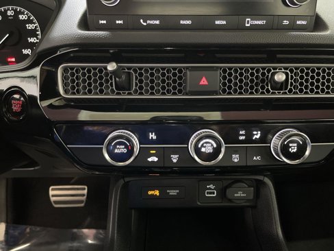 Certified 2023 Honda Civic Sport image 17