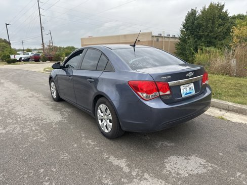 Used 2014 Chevrolet Cruze LS image 7