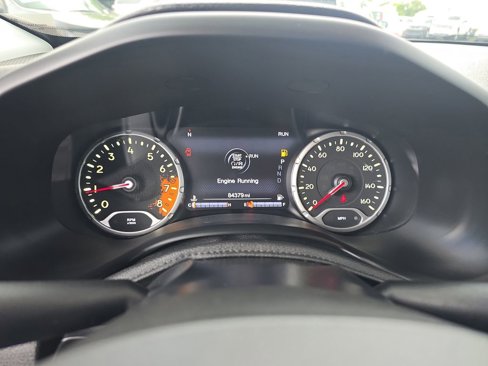 Used 2017 Jeep Renegade Limited image 22