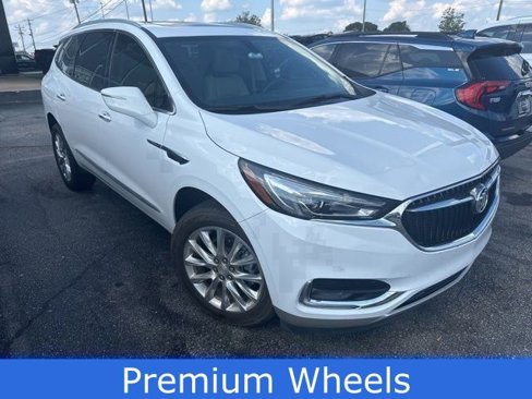 Used 2021 Buick Enclave Essence w/ Sound and Sites Package image 6