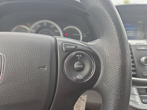 Used 2015 Honda Accord LX image 17