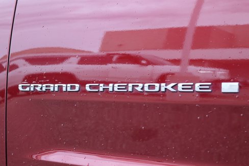 Used 2021 Jeep Grand Cherokee L Limited image 14