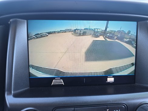 Used 2022 Chevrolet Colorado LT w/ LT Convenience Package image 25