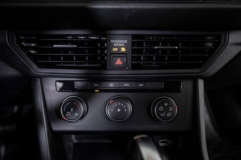 Used 2019 Volkswagen Jetta S image 27