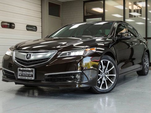 Used 2015 Acura TLX V6 SH-AWD w/ Advance Package image 2
