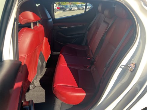 Used 2024 MAZDA MAZDA3 s image 13
