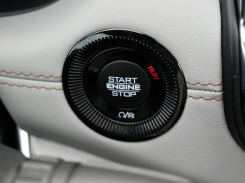 Certified 2022 Jeep Compass Limited image 26