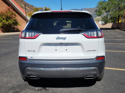 Used 2019 Jeep Cherokee Limited image 11