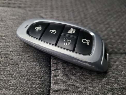 Used 2023 Hyundai Santa Fe SEL image 32